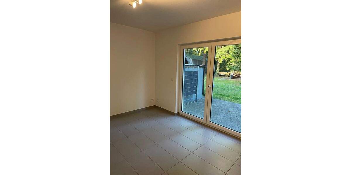 Terrassenwohnung Frankfurt am Main Hausen - 2 Zimmer, 60 m&sup2;, 1.100&euro; | Angebot:25565825