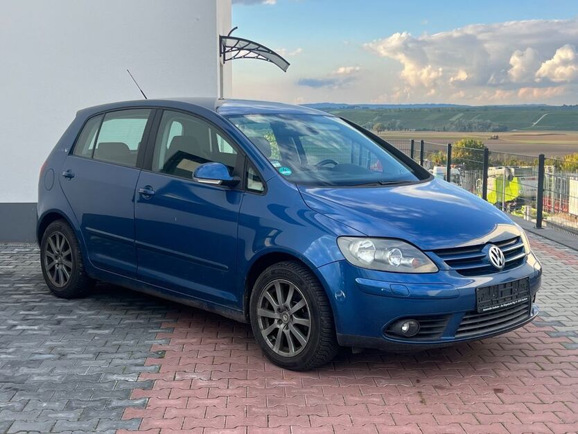 VW Golf 136.000 km 2.900 € Saulheim 55291