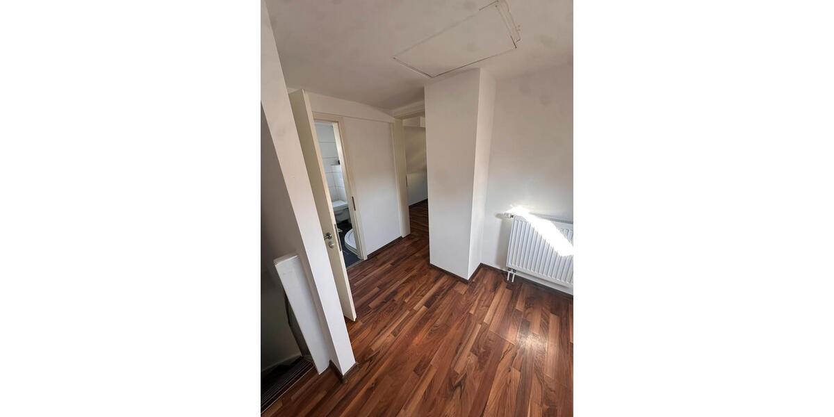 Einfamilienhaus Worms Westliche Vororte - 3.5 Zimmer, 100 m&sup2;, 1.500&euro; | Angebot:25390598