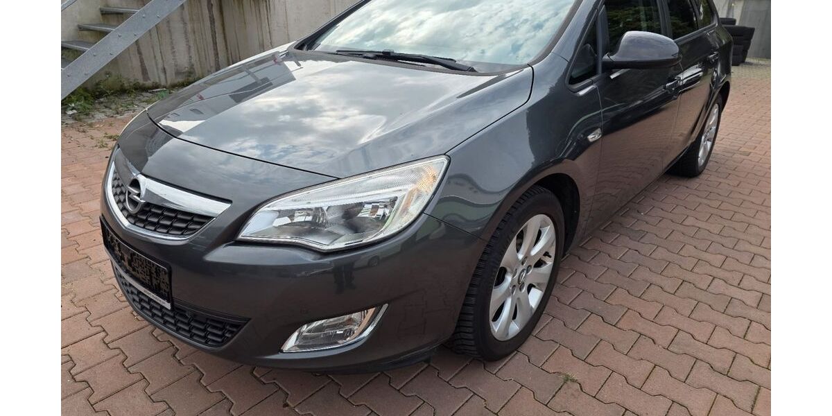 Opel Astra 165.000 km 2.600 &euro; Oberwesel 55430