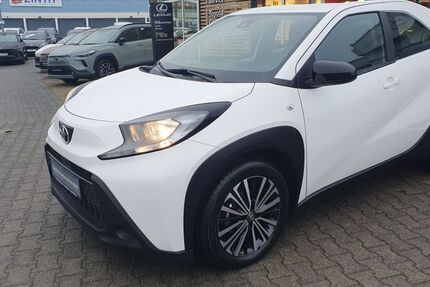 Toyota Aygo (X) 13.500 km 13.990 &euro; Beckum 59269