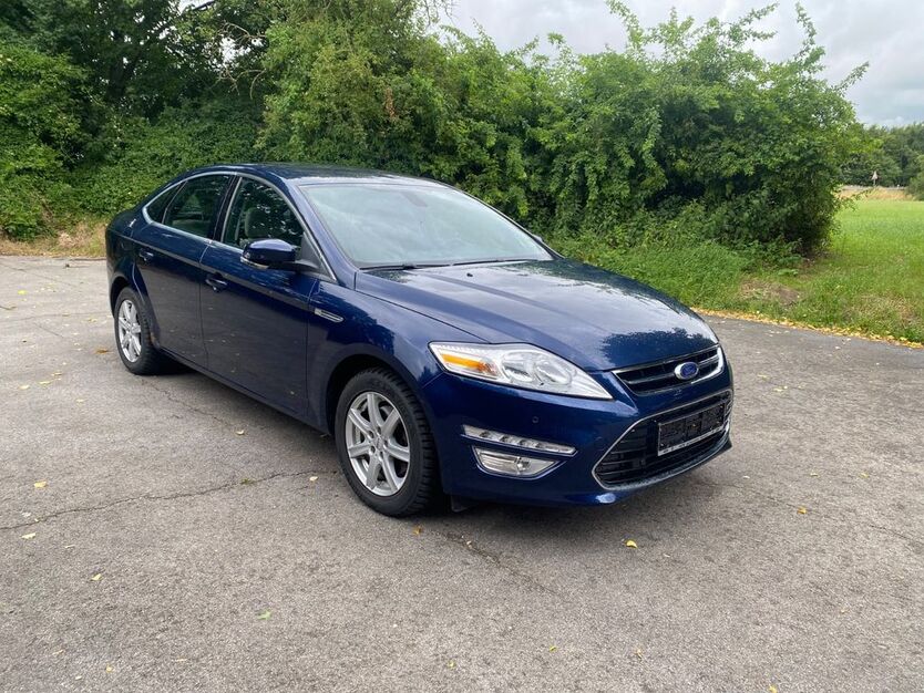 Ford Mondeo 171.000 km 5.799 € Kamp-Lintfort 47475