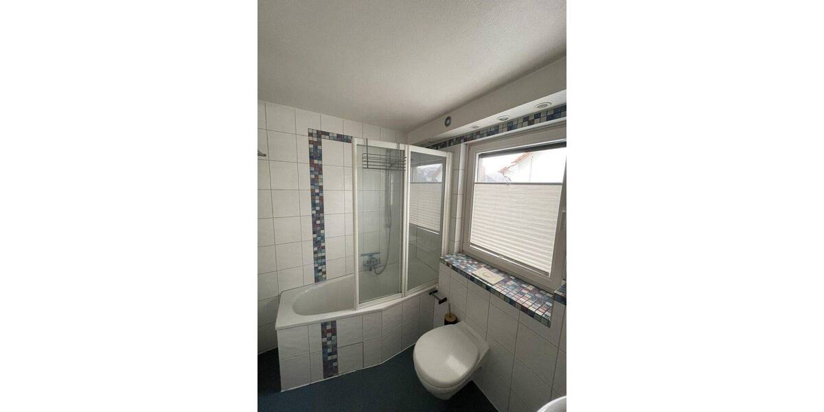 Etagenwohnung Neustadt an der Weinstraße Haardt - 3 Zimmer, 104 m&sup2;, 988&euro; | Angebot:26840387