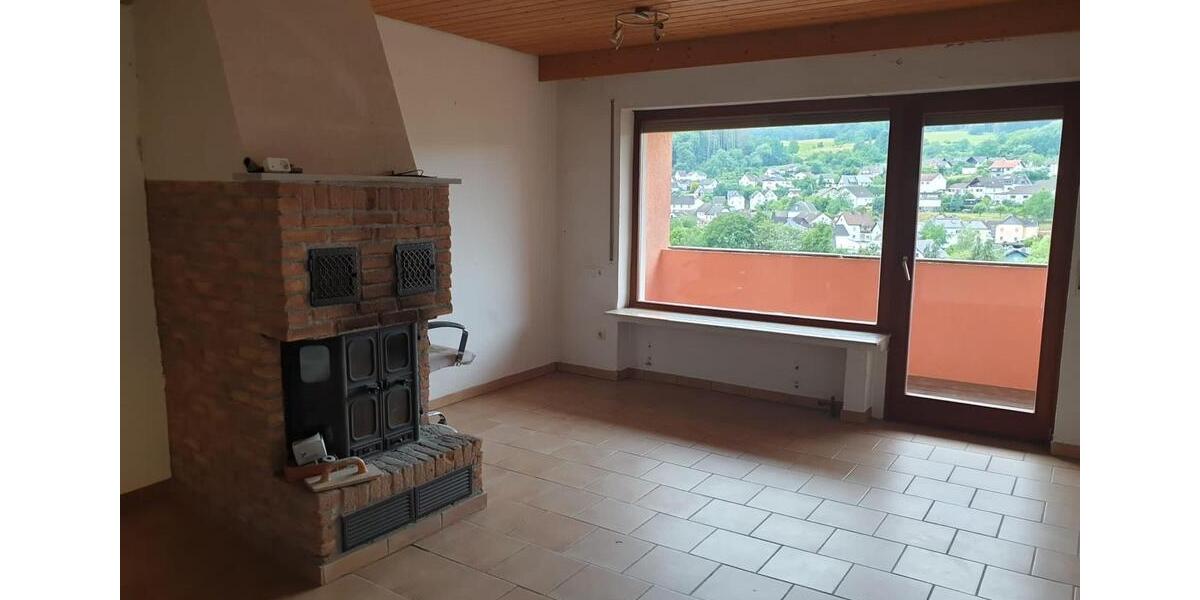 Etagenwohnung Steffenberg - 10 Zimmer, 227 m&sup2;, 179.000&euro; | Angebot:25915457