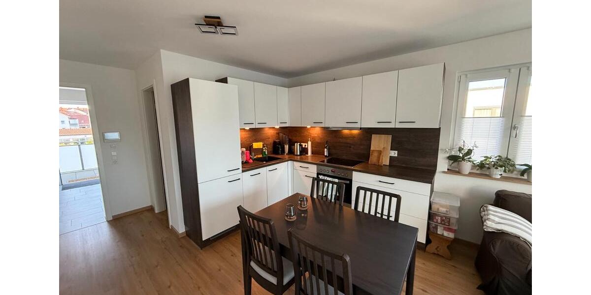 Etagenwohnung Deggendorf - 3 Zimmer, 70 m&sup2;, 945&euro; | Angebot:26418707