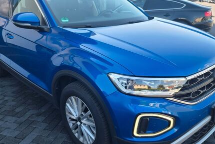 VW T-Roc 153.000 km 14.800 &euro; Kassel 34123