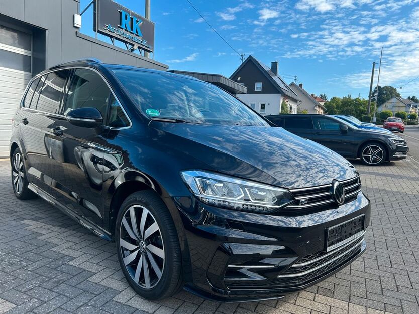VW Touran 68.000 km 33.600 € Riegelsberg 66292