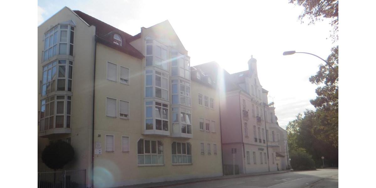 Dachgeschoßwohnung Landshut Landshut-West - 2 Zimmer, 64 m&sup2;, 308.000&euro; | Angebot:27143946