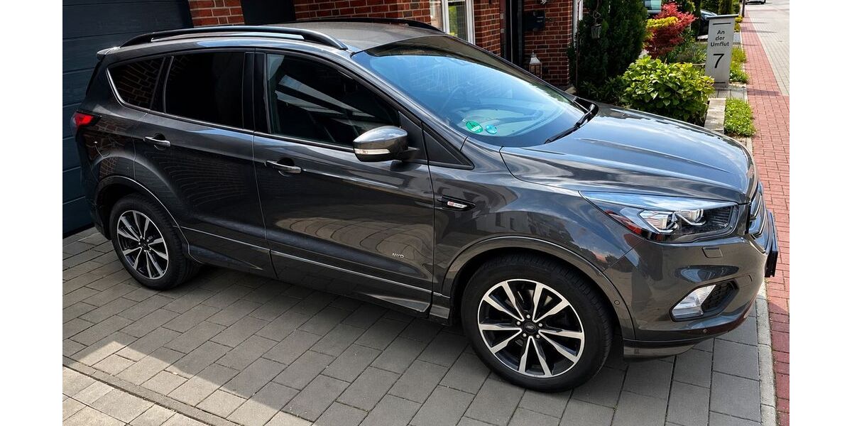 Ford Kuga 149.000 km 14.900 &euro; Metelen 48629