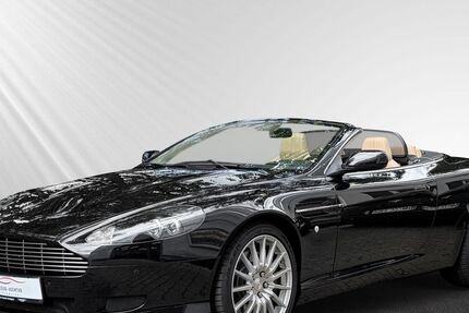 Aston Martin DB9 29.986 km 67.900 &euro; Hamburg 22419