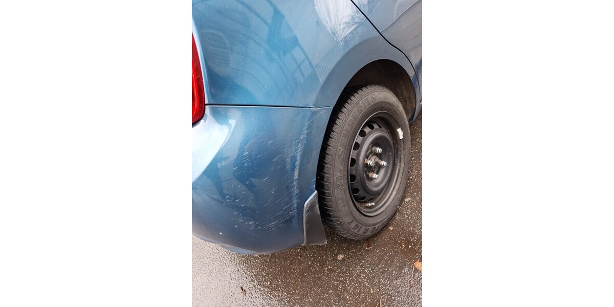 Nissan micra 37.000 km 7.499 &euro; Berlin 10178