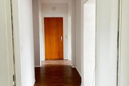 Zentral gelegene frisch renovierte 3 Zimmer Wohnung in Lingen