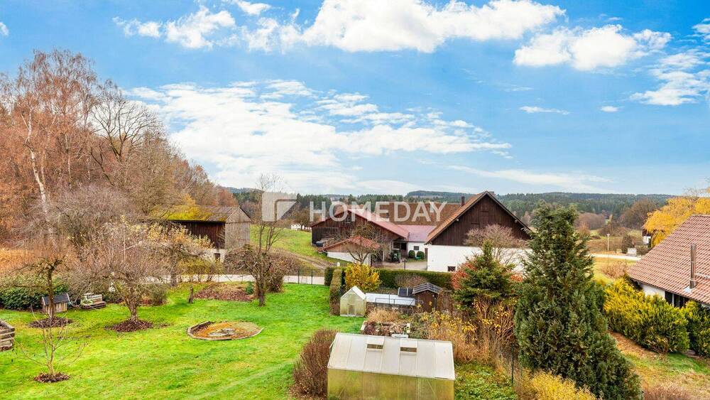 Einfamilienhaus Oberviechtach Schönthan - 6 Zimmer, 200 m&sup2;, 300.000&euro; | Angebot:25694084