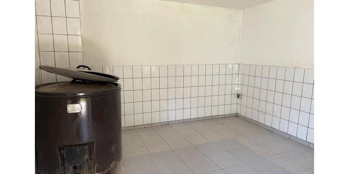 Doppelhaushälfte Allstedt - 5 Zimmer, 20 m&sup2;, 65.000&euro; | Angebot:26380645