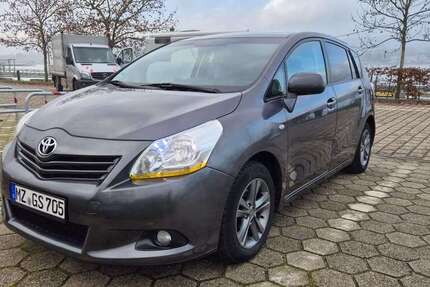 Toyota Verso 26.000 km 5.800 &euro; Mainz Finthen 55126