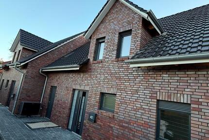 Haus Salzhausen - 5.5 Zimmer, 120 m&sup2;, 1.800&euro; | Angebot:25721804