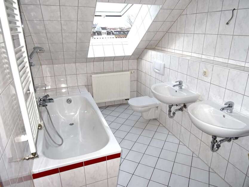+Vermietete Dachgeschosswohnung im beliebten Leipziger Stadtteil Altlindenau+ 2 zimmer