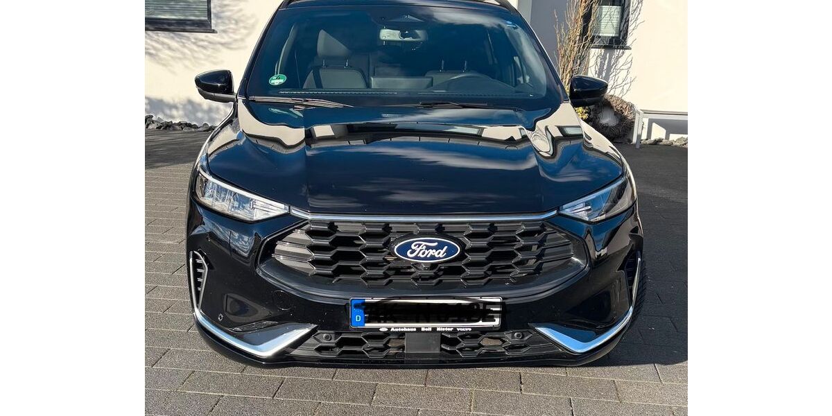 Ford Kuga 18.500 km 33.000 &euro; Birken-Honigsessen 57587