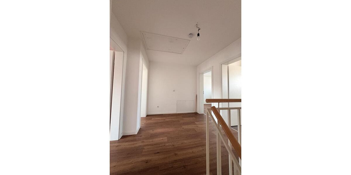 Doppelhaushälfte Aholfing - 4 Zimmer, 140 m&sup2;, 1.490&euro; | Angebot:25329422