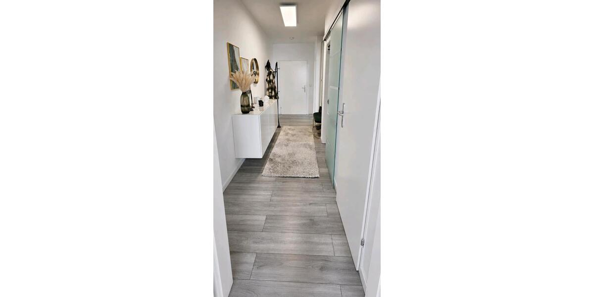 Dachgeschoßwohnung Hanau Großauheim - 2 Zimmer, 69 m&sup2;, 215.000&euro; | Angebot:27204272