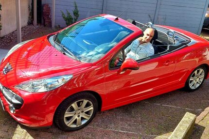 Peugeot 207 125.000 km 3.100 &euro; Bochum 44787