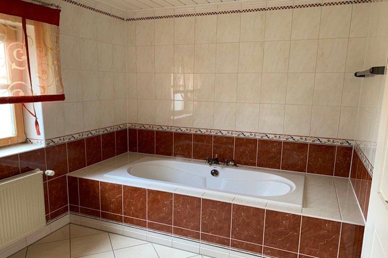 Einfamilienhaus Schmidgaden - 6 Zimmer, 178 m&sup2;, 1.400&euro; | Angebot:26440584
