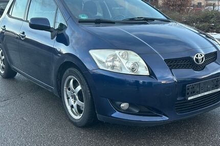 Toyota Auris 276.000 km 2.800 &euro; Bad-Dürrheim 78073