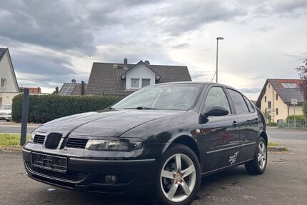 Seat Leon 179.408 km 1.800 &euro; haßfurt 97437