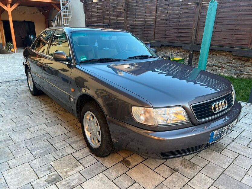 Audi A6 136.812 km 5.500 € Saalburg 07929