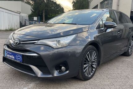 Toyota Avensis 142.000 km 12.999 &euro; Mönchengladbach 41238