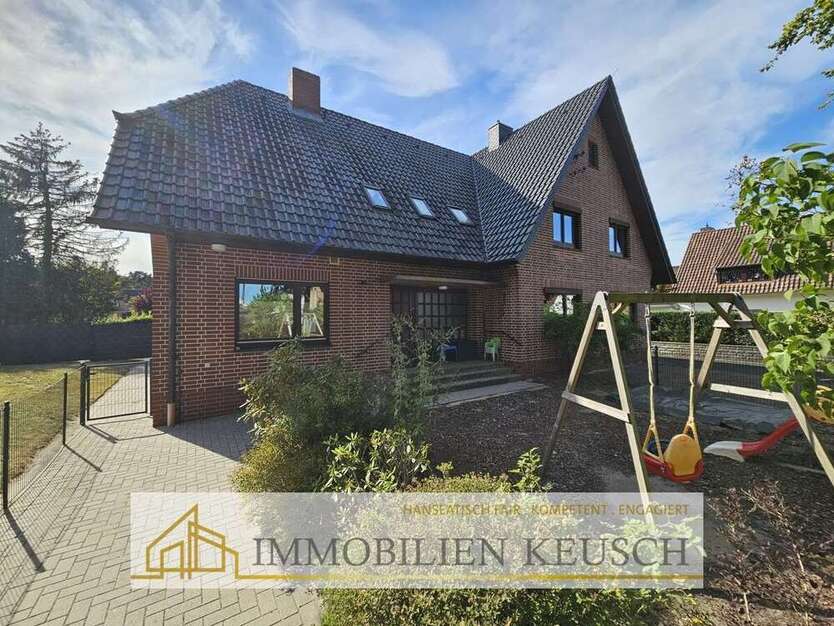 Haus zum Kaufen in Achim 485.000 € 244.76 m²