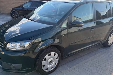 VW Touran 279.000 km 6.700 &euro; Bielefeld 33719