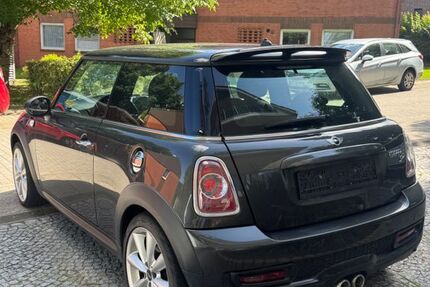 Mini Cooper SD Coupé 174.810 km 6.450 &euro; Burg 25712