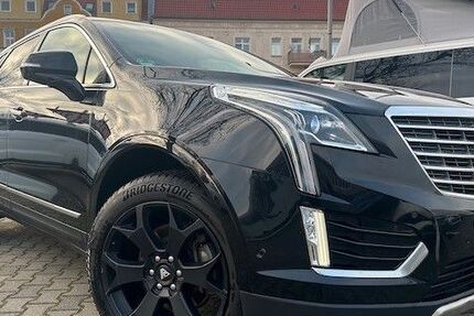 Cadillac XT5 198.000 km 14.988 &euro; Berlin 13127
