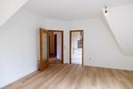 Dachgeschoßwohnung Delmenhorst - 2 Zimmer, 64 m&sup2;, 540&euro; | Angebot:26680286