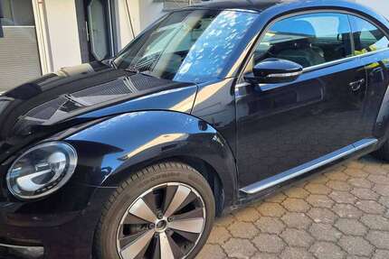 VW Beetle 124.000 km 8.998 &euro; Sulzfeld 75056