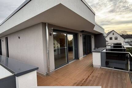 Exklusive Penthousewohnung mit gehobener Ausstattung und herrlicher Dachterrasse in Oberbieber 3 zimmer