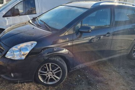 Toyota Corolla Verso 234.000 km 1.990 &euro; Lenggries,Fleck 83661
