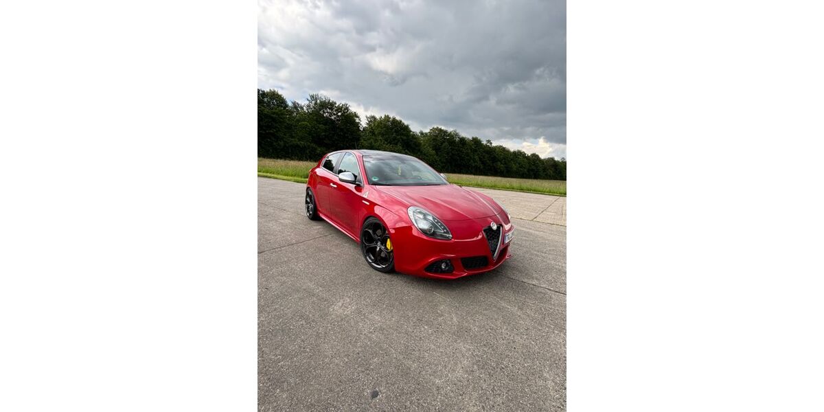 Alfa Romeo Giulietta 176.000 km 11.500 &euro; Föhren 54343