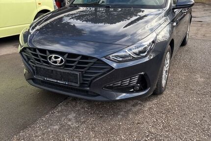Hyundai i30 62.920 km 12.490 &euro; Unterhaching 82008