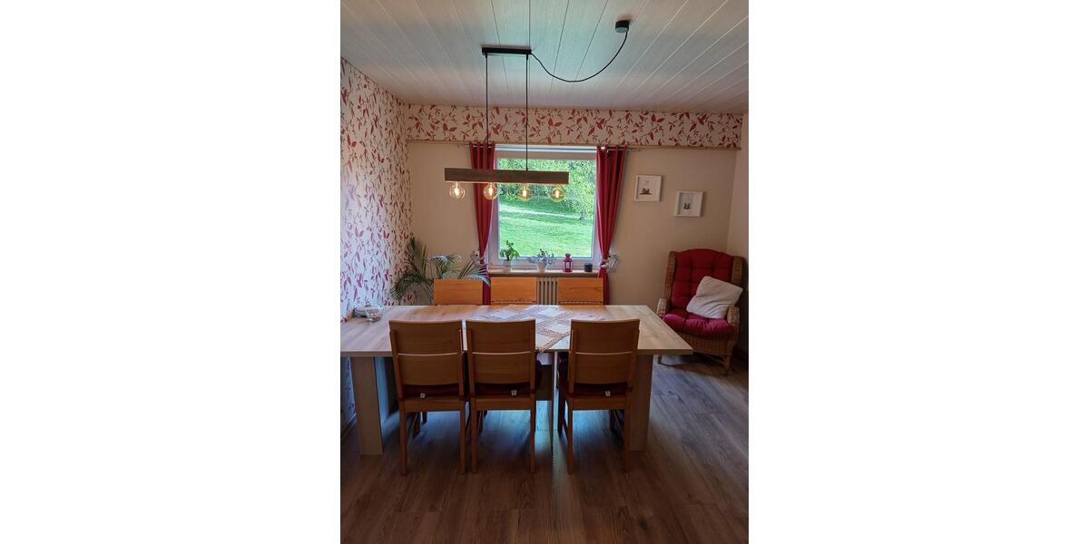 Reihenhaus Saarbrücken Eschberg - 7 Zimmer, 165 m&sup2;, 429.000&euro; | Angebot:26356073