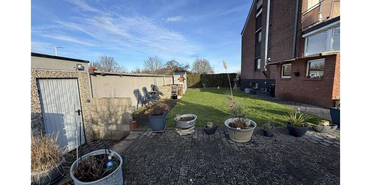 Reihenendhaus Sehnde - 5 Zimmer, 145 m&sup2;, 360.000&euro; | Angebot:25203729