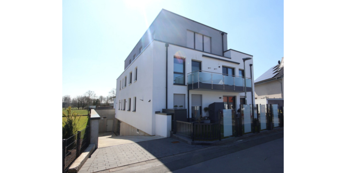 Etagenwohnung Delbrück - 3 Zimmer, 80 m&sup2;, 1.200&euro; | Angebot:25328030