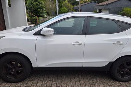 Hyundai ix35 97.500 km 8.500 € Leverkusen 51381