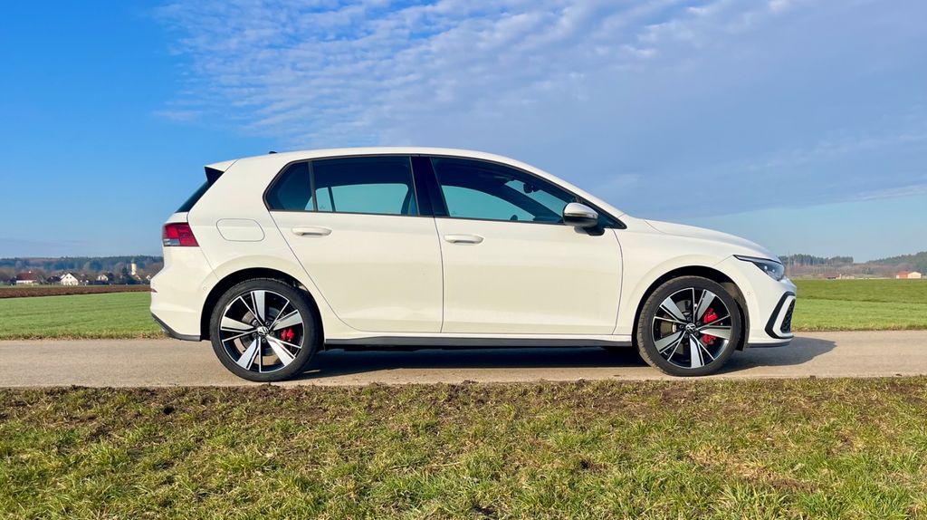 VW Golf 36.000 km 21.590 &euro; Landsberg 86899