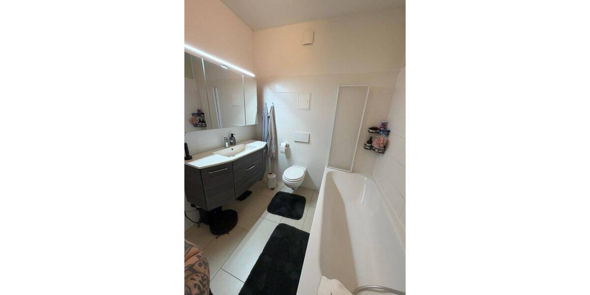 Etagenwohnung Erfurt Ilversgehofen - 3 Zimmer, 66 m&sup2;, 600&euro; | Angebot:26835495