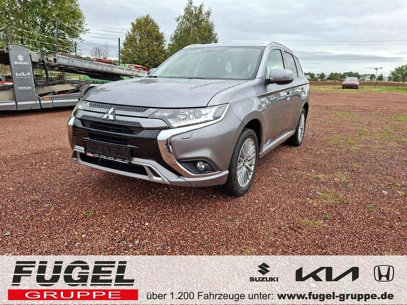 Mitsubishi Plug-in Hybrid Outlander 61.110 km 19.995 € Oberlungwitz 09353