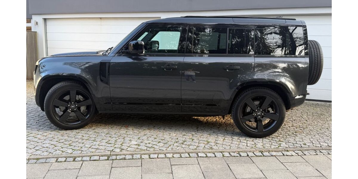 Land Rover Defender 26.800 km 84.999 &euro; Ismaning 85737