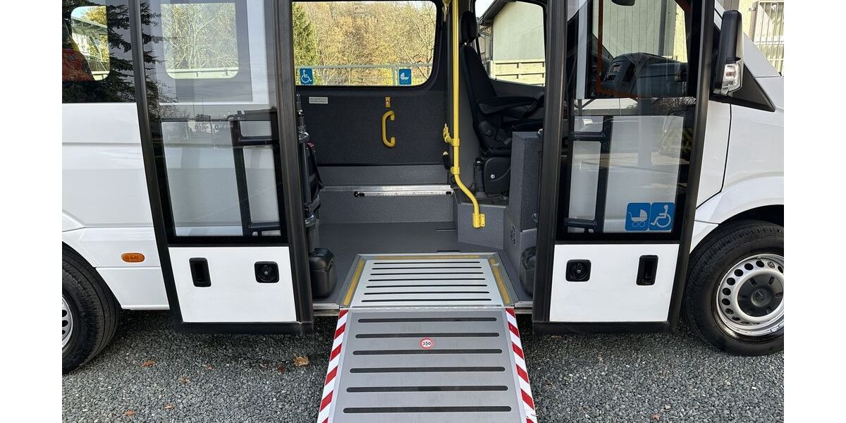 Mercedes-Benz Sprinter 182.100 km 32.800 € Werdau 08412