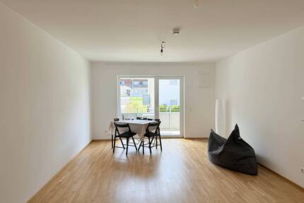 2-Zimmer-Wohnung in Bayerisch Gmain mit Lift und Tiefgaragen-Stellplatz